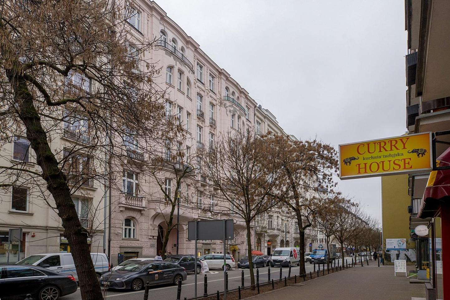 Superapart Hoza 39 * Warszawa